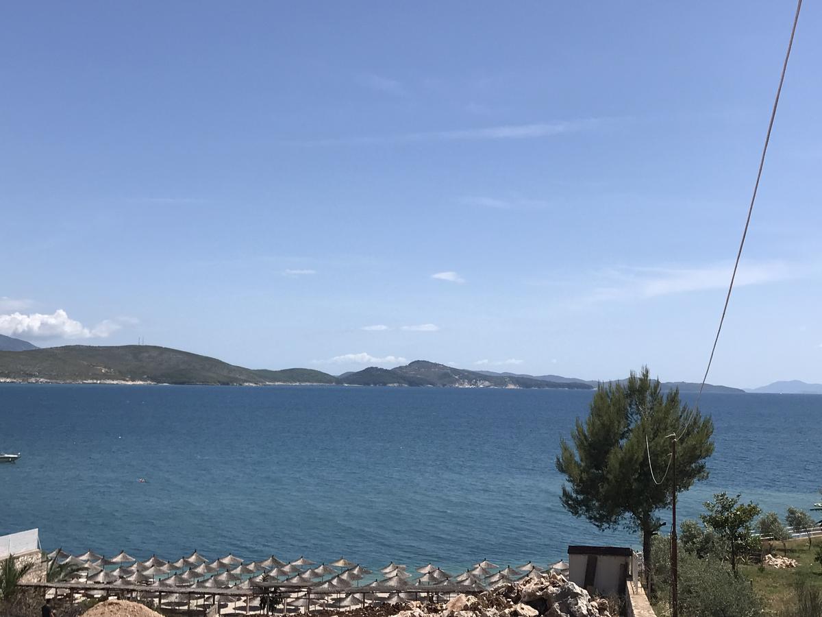 Bella Apartment Sarande Bagian luar foto