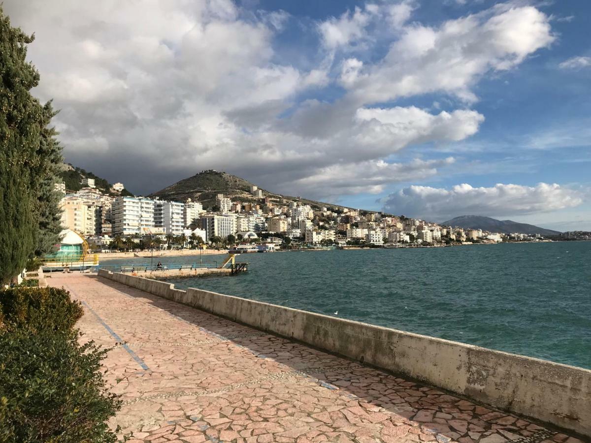 Bella Apartment Sarande Bagian luar foto